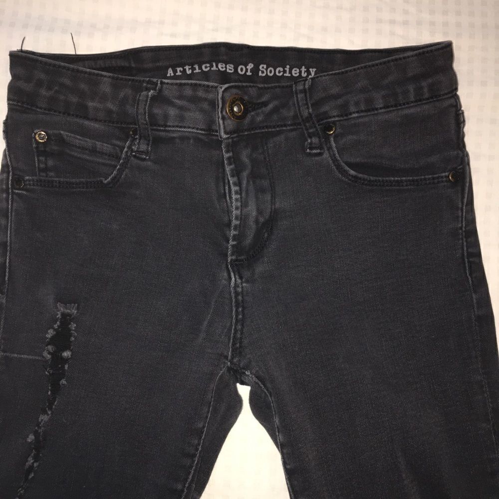 Articles of Society Distressed Black Skinny Jean - Picture 6 of 6